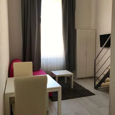 Heart Of Downtown Apartment