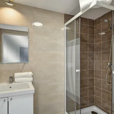 Heart Of Downtown Apartment Budapest