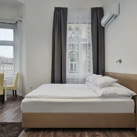 Apartment Heart Of Downtown