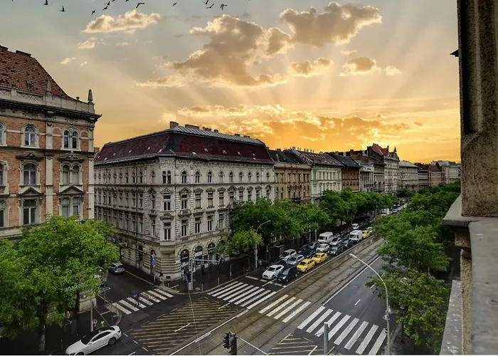 Heart Of Downtown Budapesta